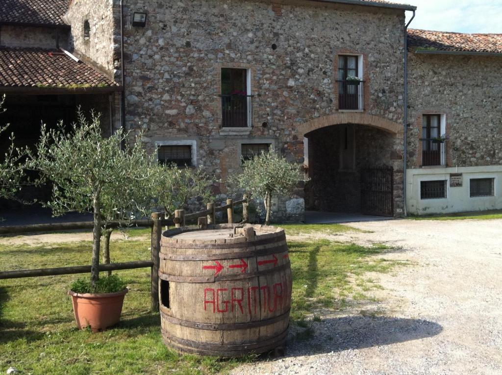 Agriturismo Licensì Del Bresà Monzambano Quarto foto